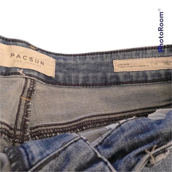 PacSun Juniors Sz 3 XS High Rise Super Stretch Shortie Medium Blue Cuffed Shorts - Picture 3 of 4